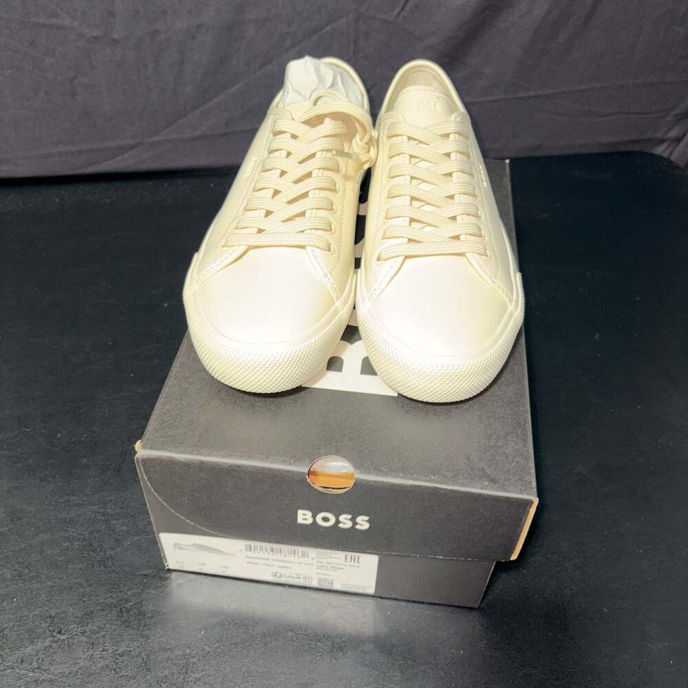 BOSS Mens Aiden Logo Block Leather Low Top Sneaker, Light Beige, 9